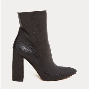 Black snakeskin platform ankle boot